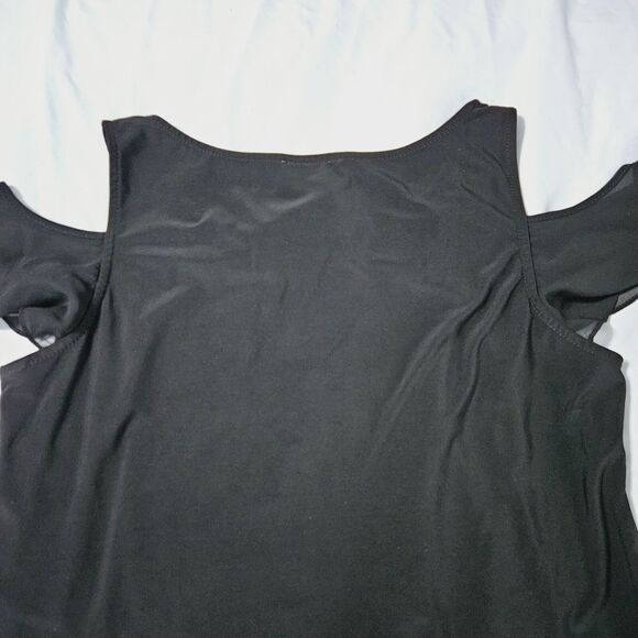 Ivy Road Womens Blouse Black Size Large Polyester Blend Cold Shoulder Pullover - Picture 12 of 12
